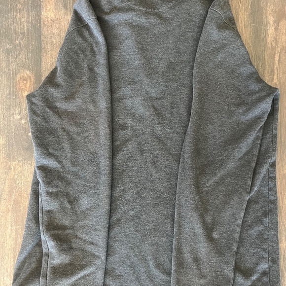 Mizzen+Main charcoal pullover quarter zip - Picture 4 of 4